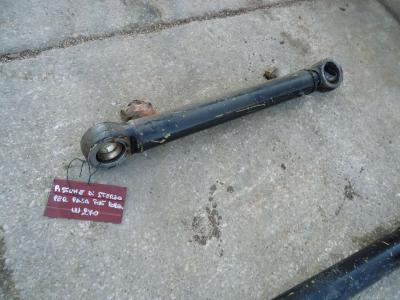 Piston de direction pour Fiat Kobelco/Fiat Hitachi W270 en vente par OLM 90 Srl