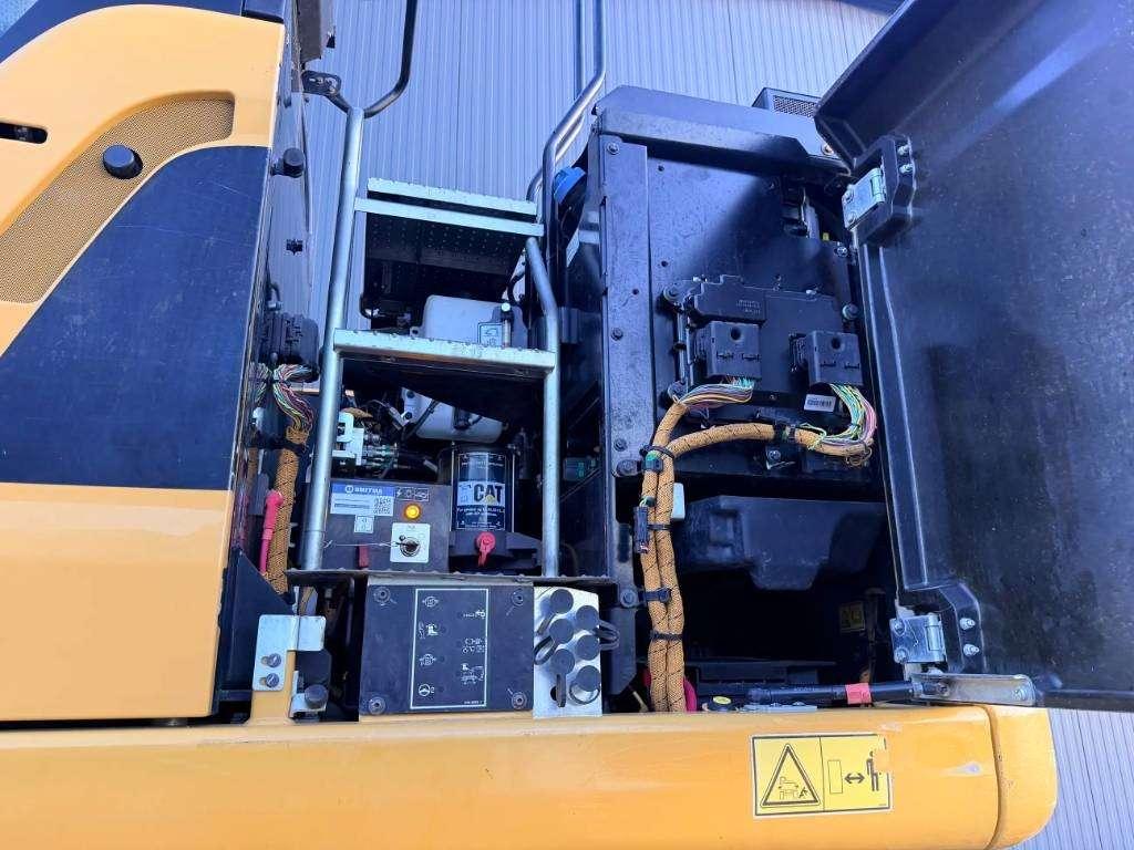 Caterpillar M315F Photo 20