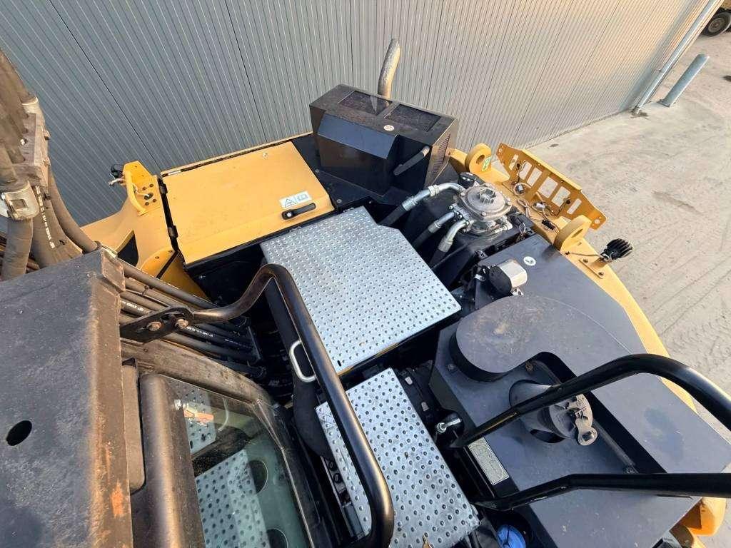 Caterpillar M315F Photo 22