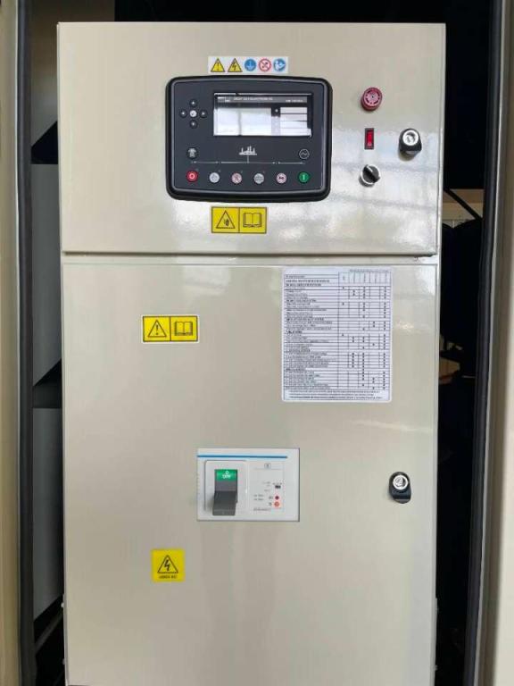 Cummins QSZ13-G13 - 550 kVA Generator - DPX-19846 Photo 16