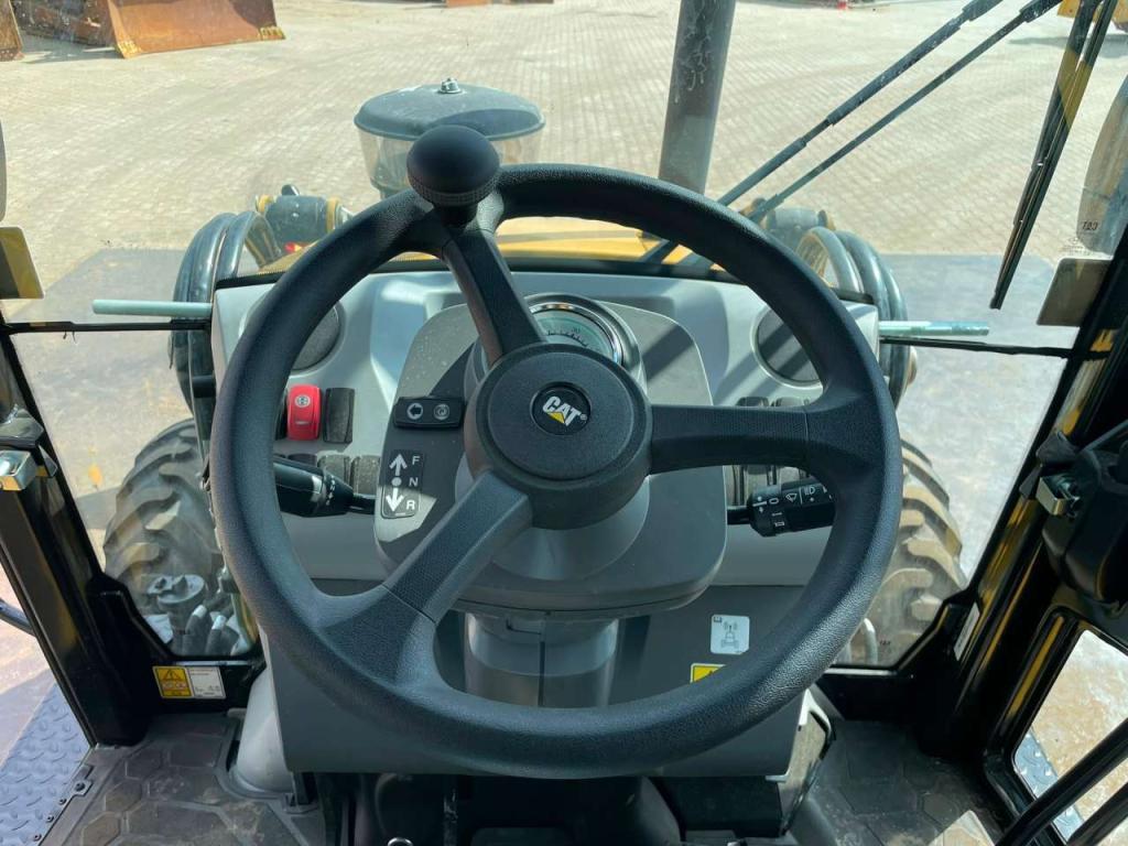 Caterpillar 424 Photo 20