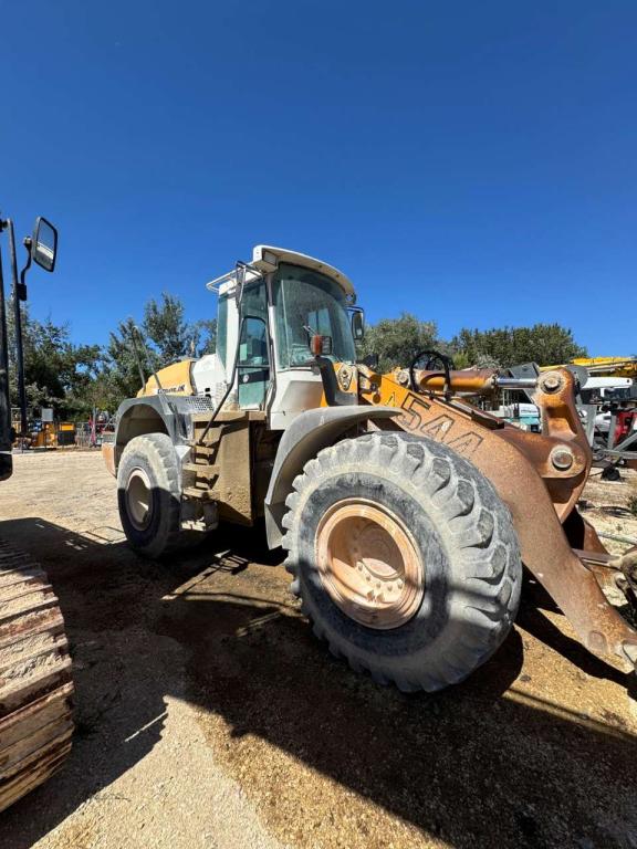 Liebherr L544 Photo 1