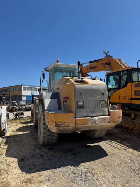 Liebherr L544 Photo 2