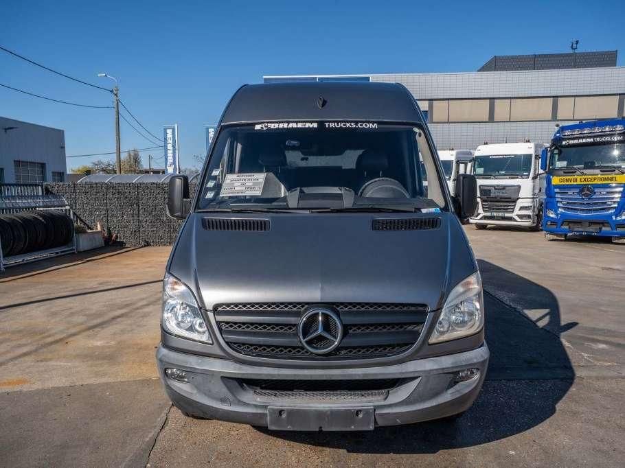 Mercedes-Benz SPRINTER 519 CDI Photo 10