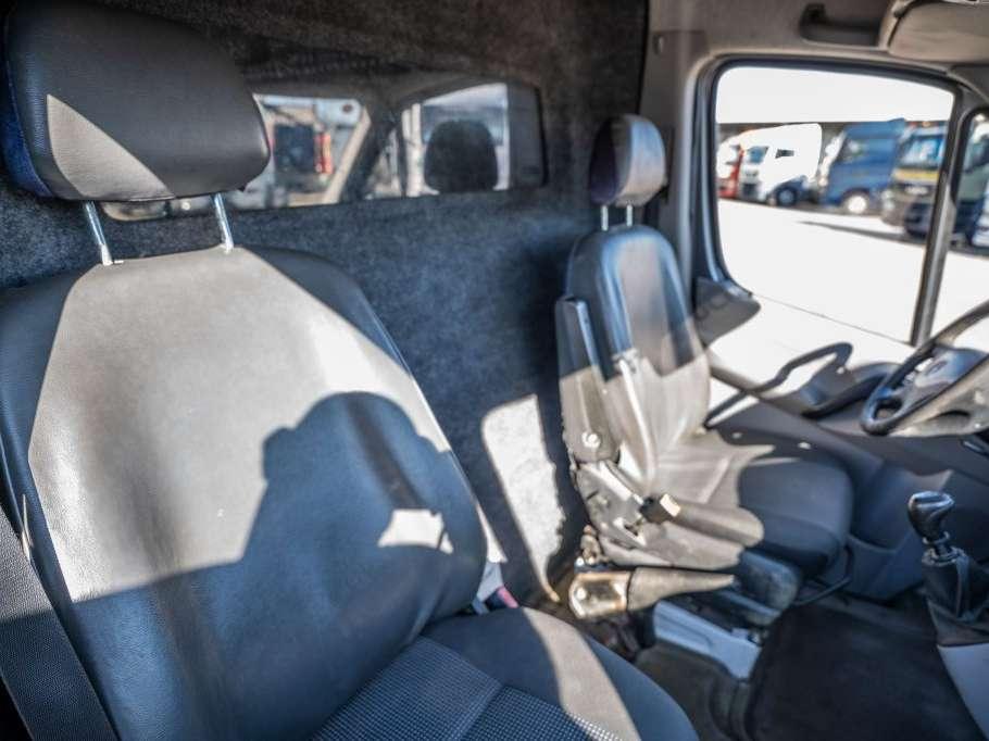 Mercedes-Benz SPRINTER 519 CDI Photo 14