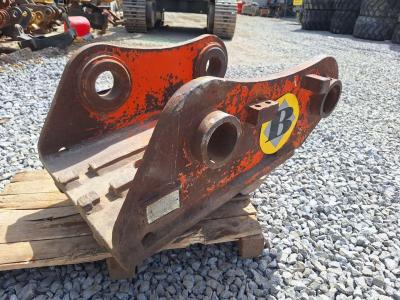 VTN for 25-30 ton excavators Attache rapide hydraulique en vente par Balavto