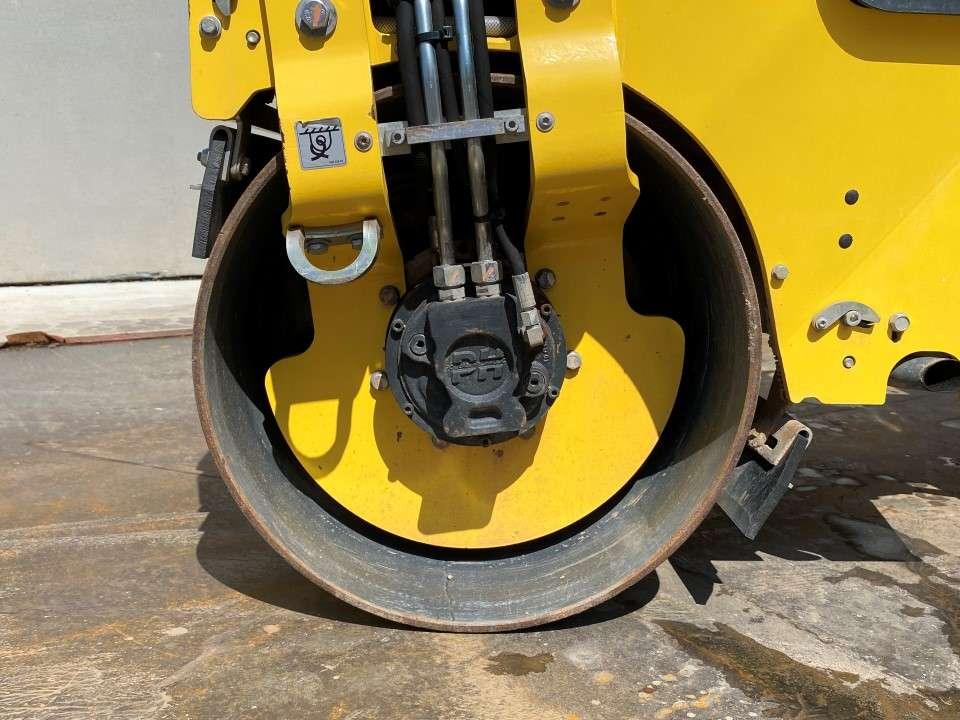 Bomag BW80-AD Photo 4