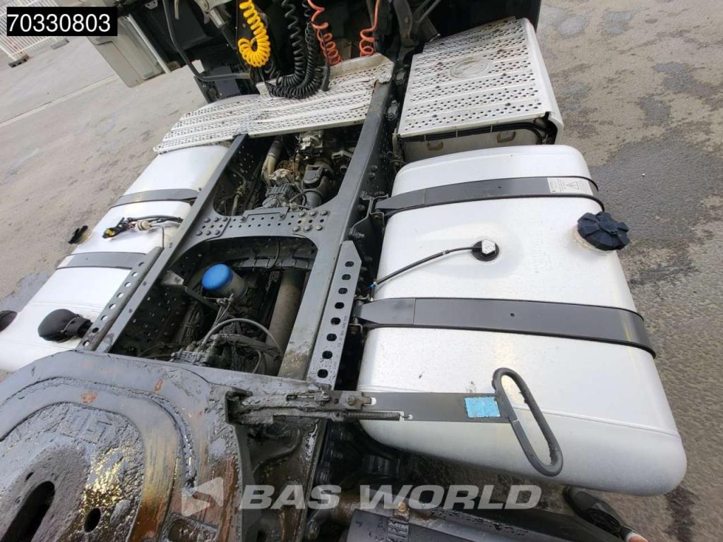 Mercedes-Benz Actros 1843 4X2 BigSpace NL-Truck Retarder 2x Tanks Photo 13