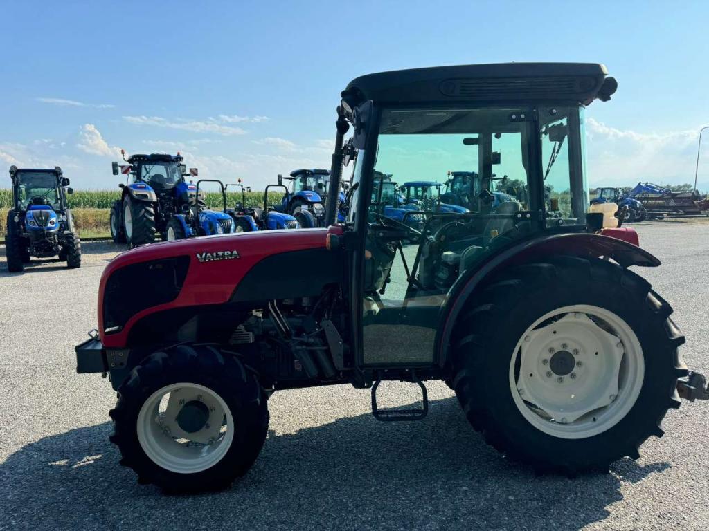 Valtra F95 Photo 4