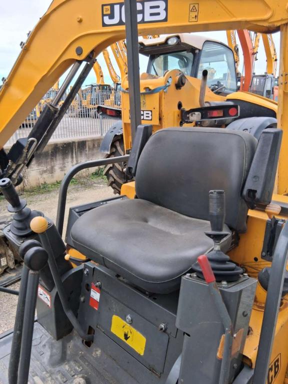 JCB 801.5 Photo 12