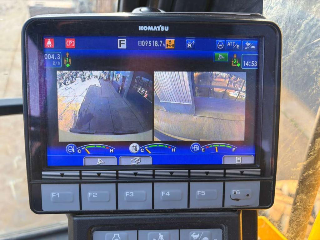 Komatsu PW148-10 Photo 18