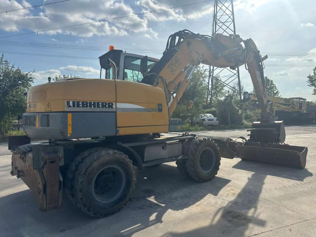 Liebherr 914 Photo 3