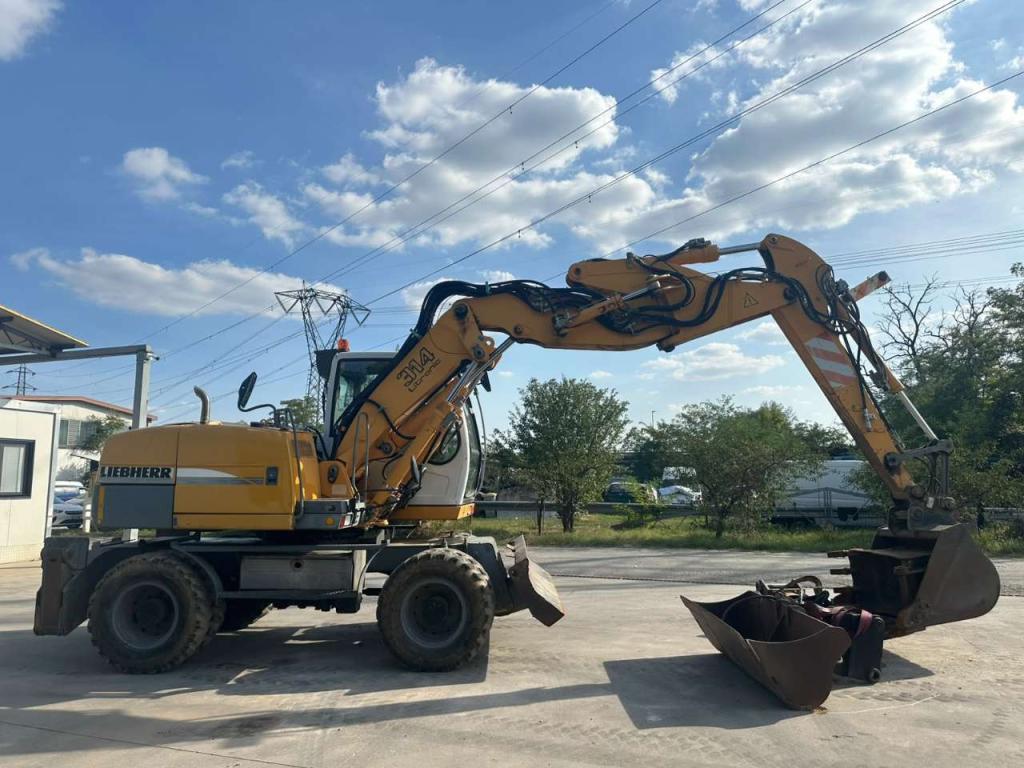 Liebherr 914 Photo 5