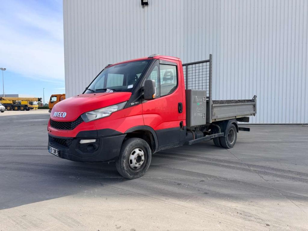 Iveco DAILY 35-130 Photo 8