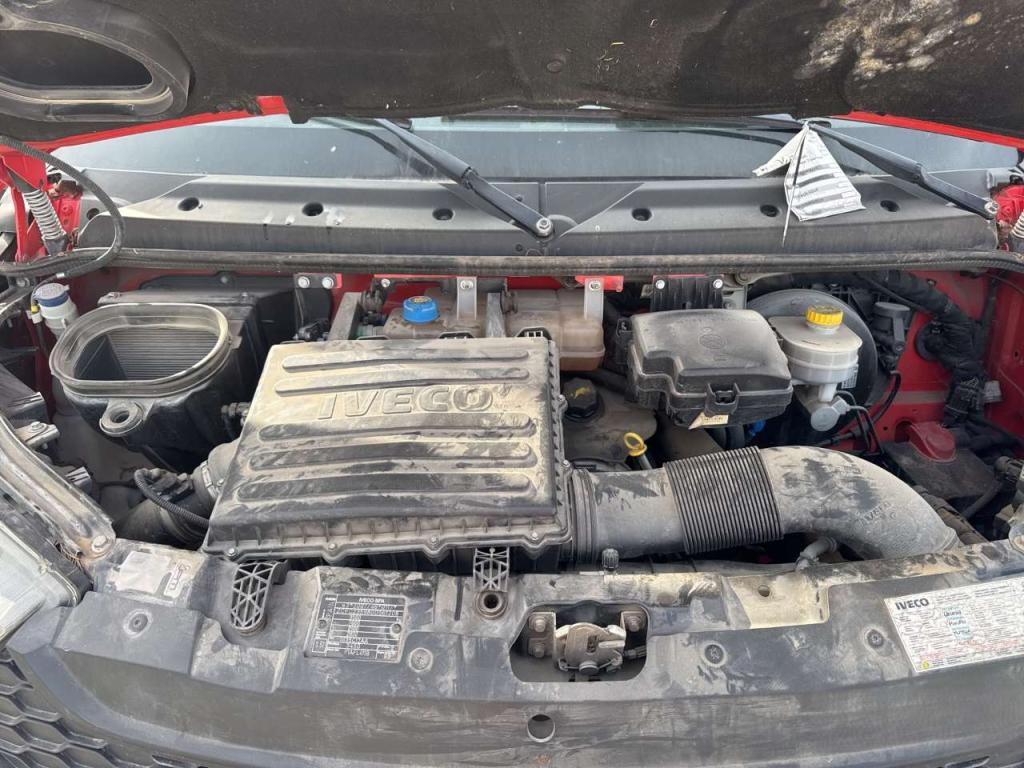 Iveco DAILY 35-130 Photo 9