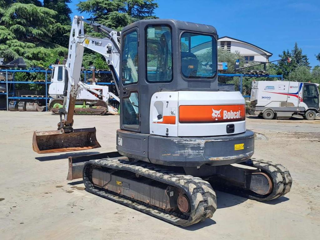 Bobcat E50 Photo 3