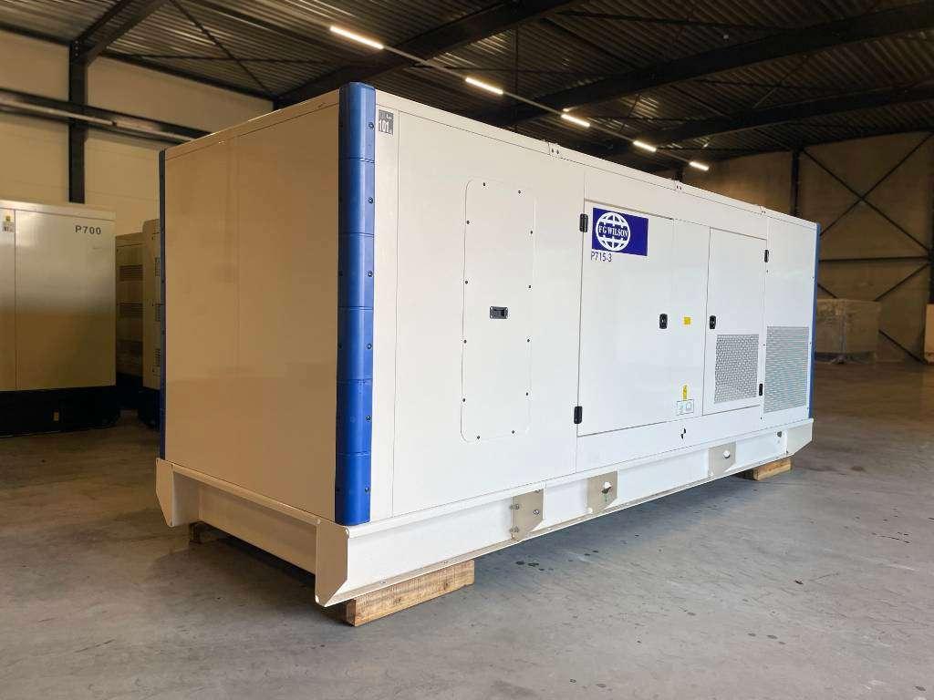 FG Wilson P715-3 - 715 kVA Genset - DPX-16023 Photo 2