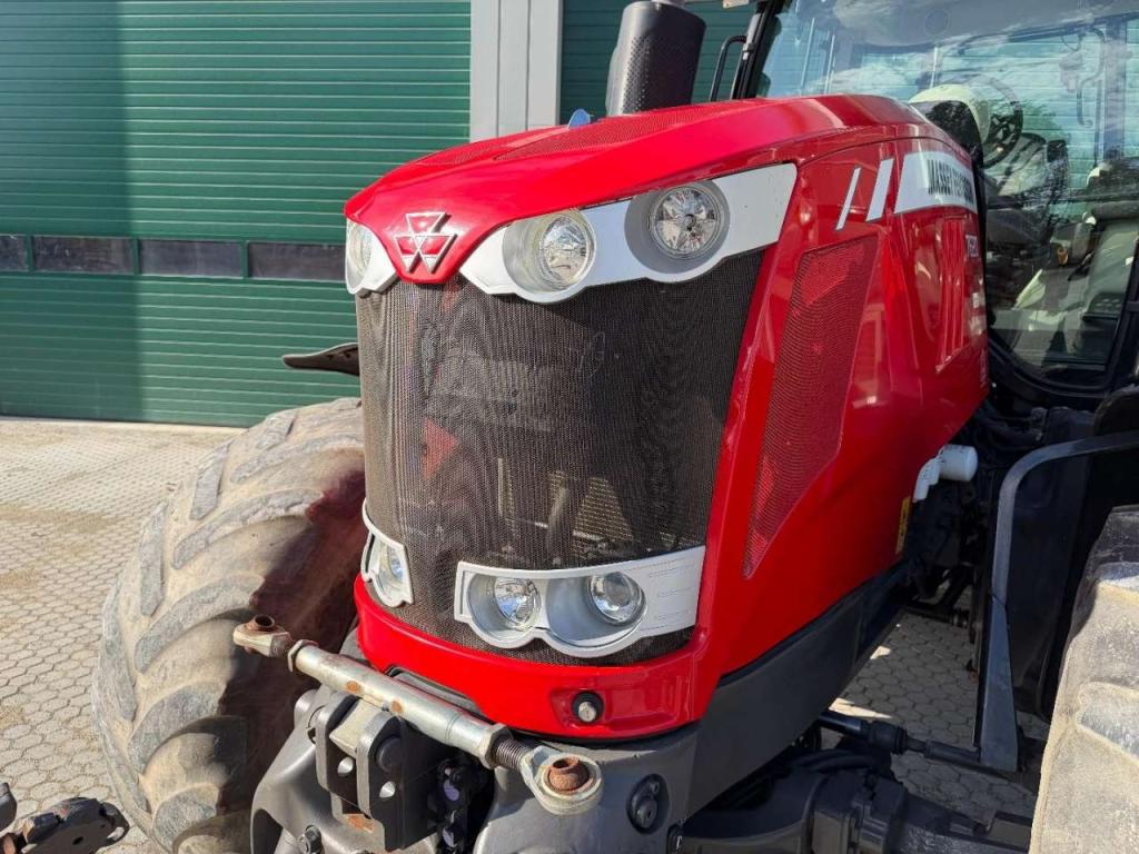 Massey Ferguson 7620 Dyna 6 Air Brakes - Front Linkage Photo 15