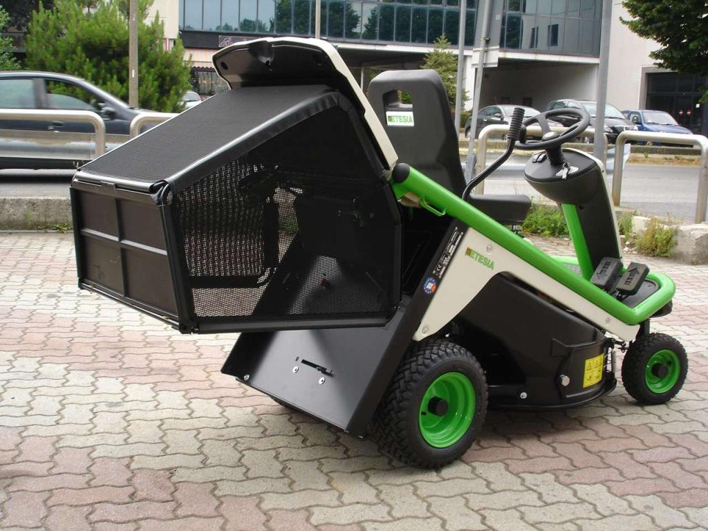 Etesia BAHIA 2 MKHE MOTORE KAWASAKI 16 HP BICILINDRICO Photo 7