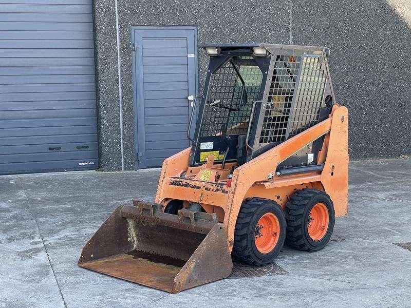 Bobcat S 70 Photo 1