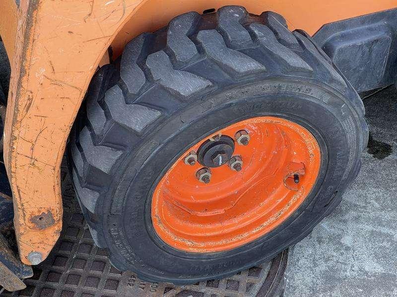 Bobcat S 70 Photo 8