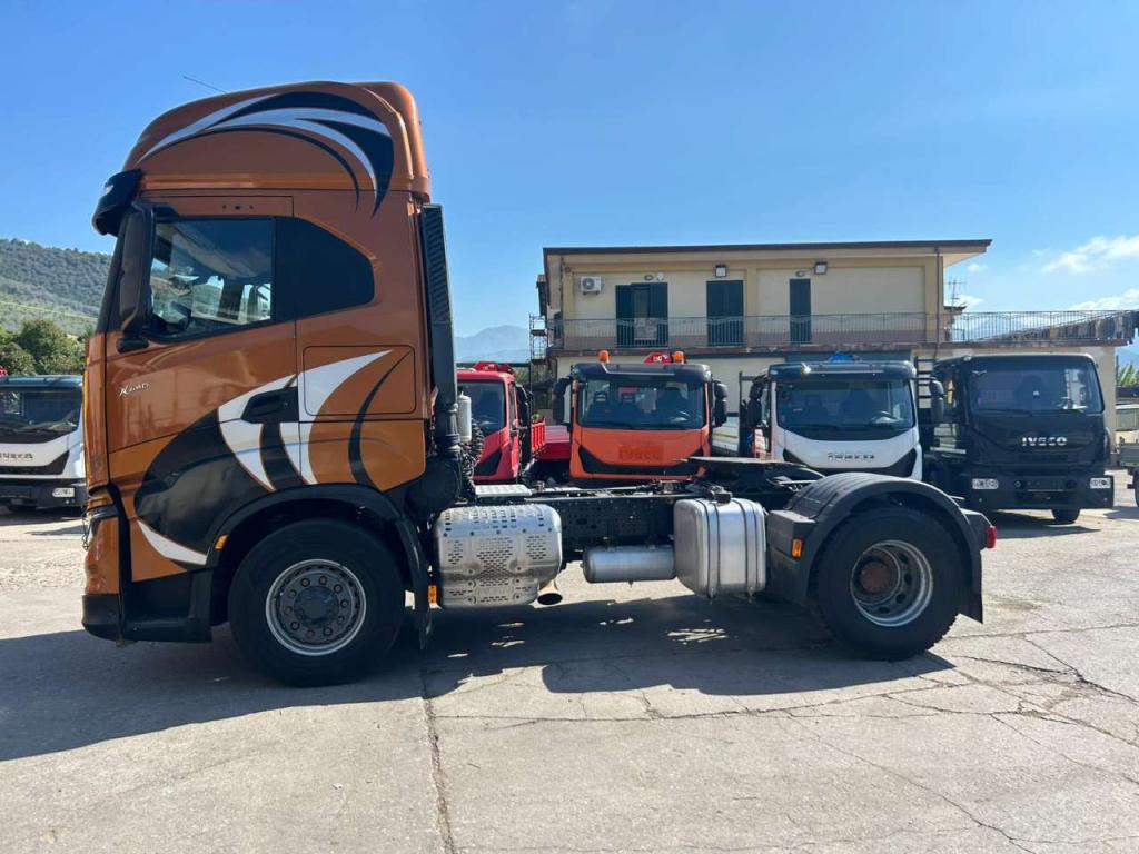 Iveco X-WAY 480 Photo 19