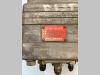 Répartiteur hydraulique principal pour Hitachi ZX135US Photo 3 thumbnail
