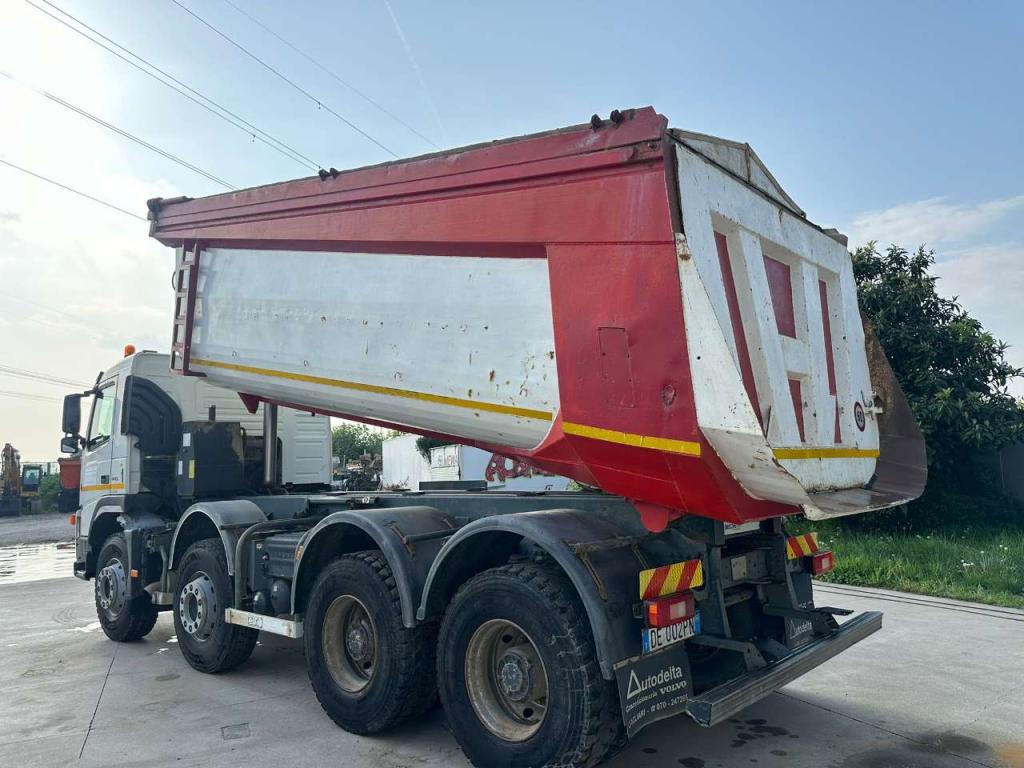 Volvo FM 12 440 Photo 11