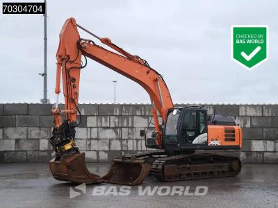 Hitachi ZX300 LC -6 en vente par BAS World B.V.