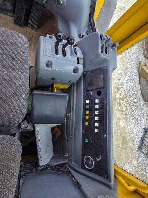 Volvo L110E Photo 17