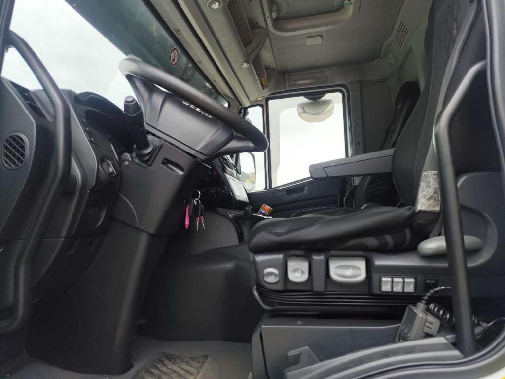Iveco STRALIS HI-STREET AD190S42 Photo 10