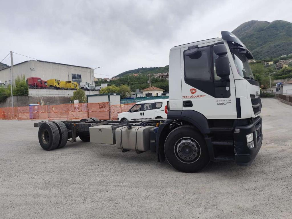 Iveco STRALIS HI-STREET AD190S42 Photo 19