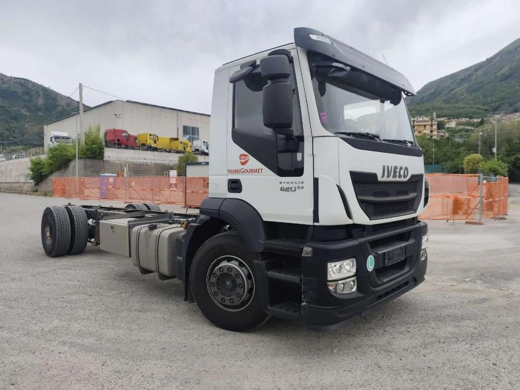 Iveco STRALIS HI-STREET AD190S42 Photo 22