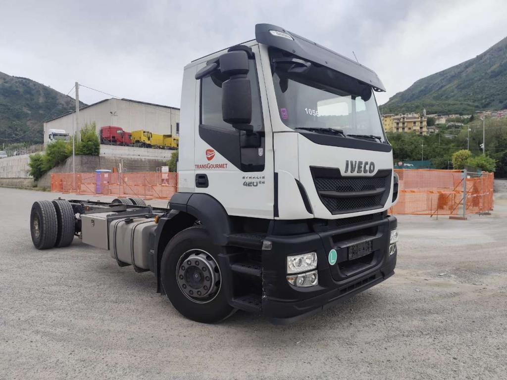 Iveco STRALIS HI-STREET AD190S42 Photo 23