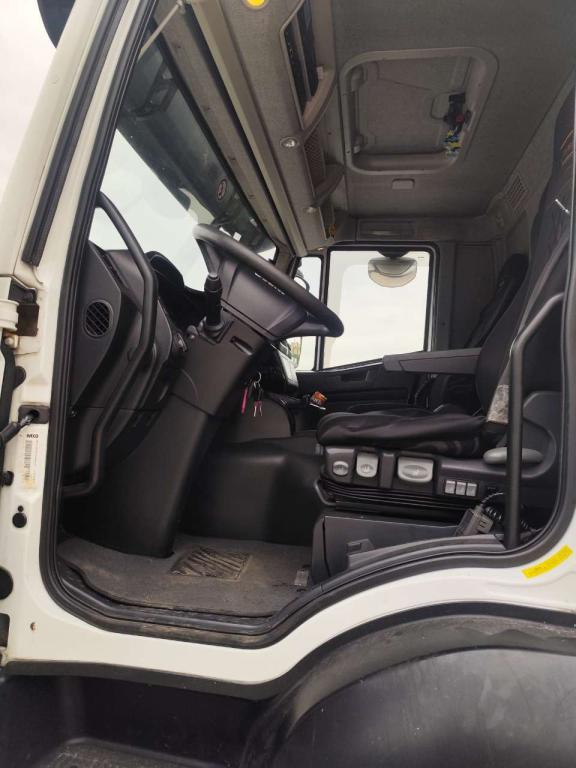 Iveco STRALIS HI-STREET AD190S42 Photo 3