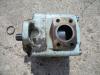 Pompe hydraulique pour Volvo L120C Photo 2 thumbnail