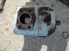 Pompe hydraulique pour Volvo L120C Photo 3 thumbnail