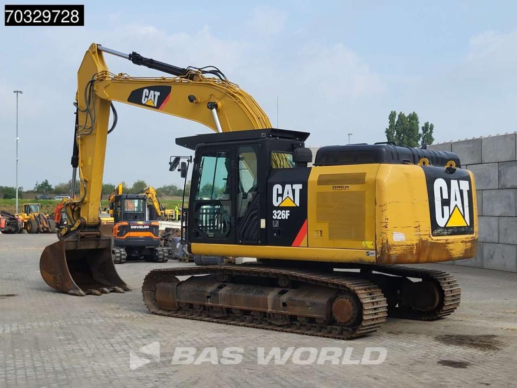 Caterpillar 326 F LN 3M Wide - German Machine Photo 2