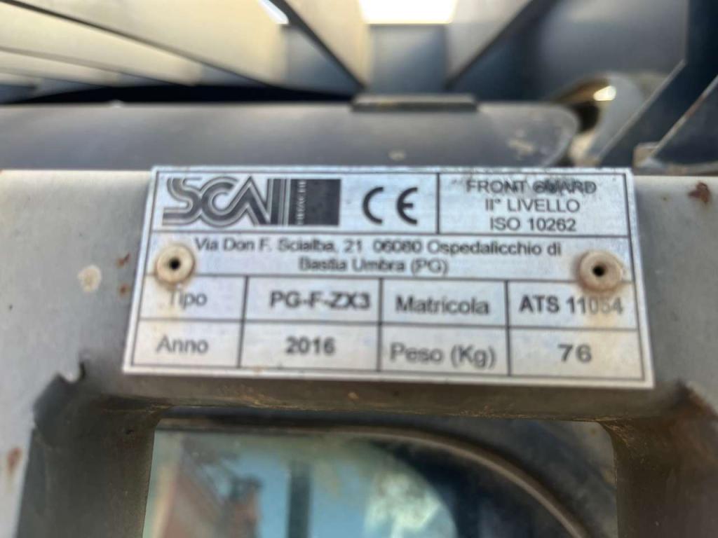 Hitachi GRIGLIE PROTEZIONE CABINA Photo 3