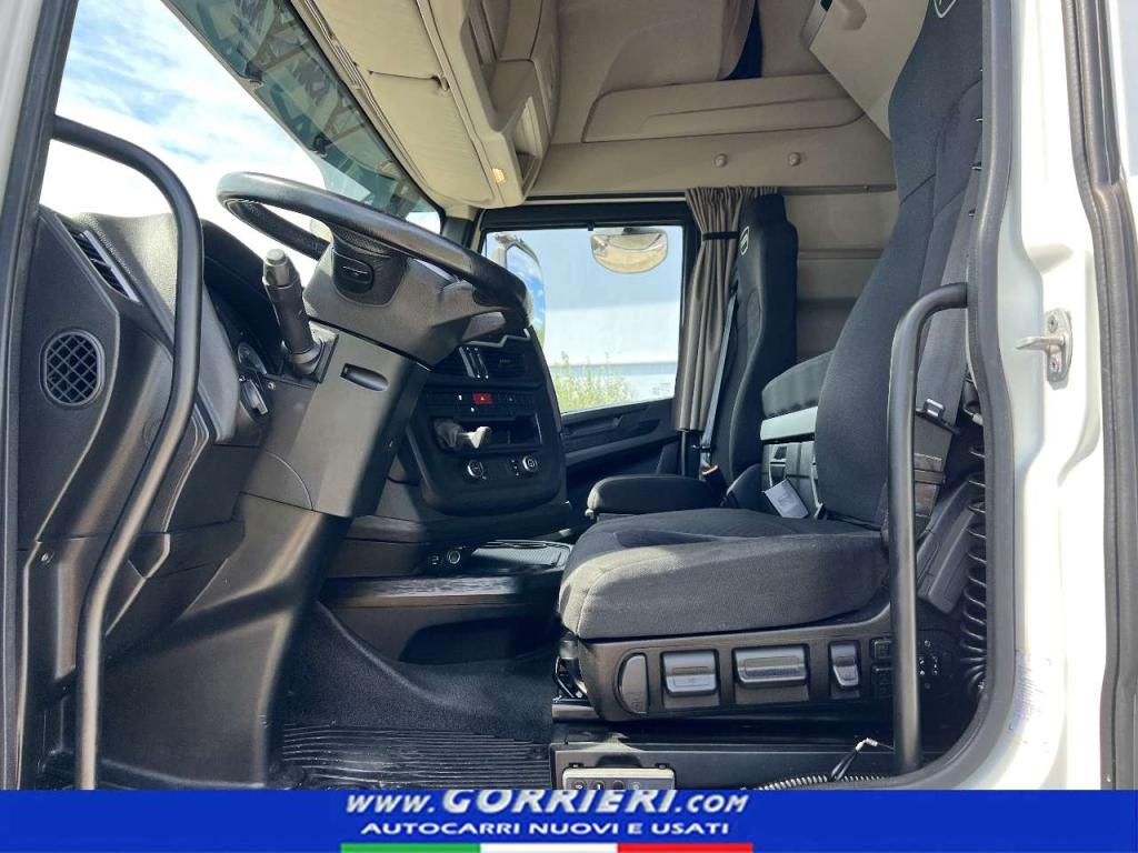 Iveco AS440S49TP Photo 10