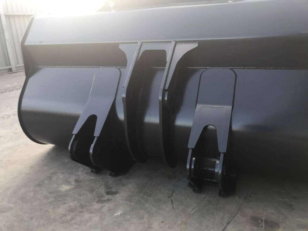 Volvo L180G Photo 6