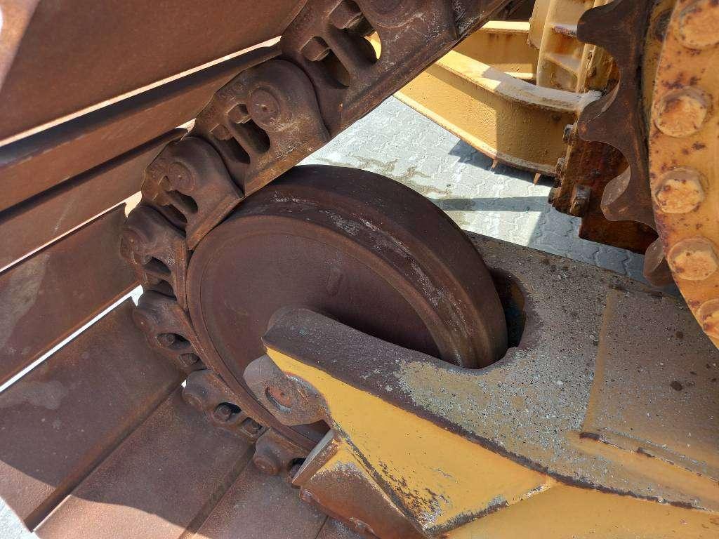 Caterpillar D6R LGP (Abu Dhabi) Photo 15