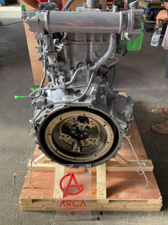 Isuzu 6HK1 Photo 1