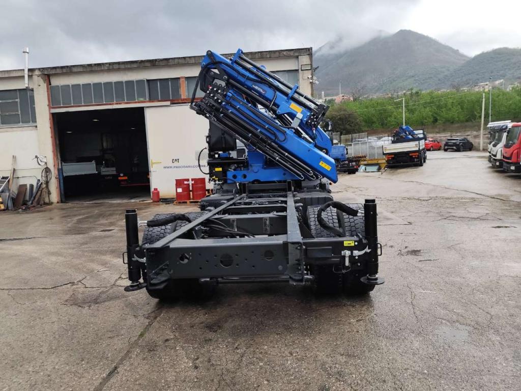 Iveco EUROCARGO 180-250 Photo 23