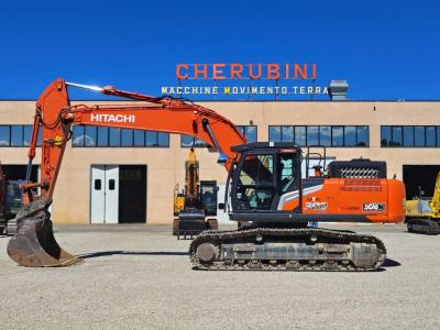 Hitachi ZX 300 LCN-7 M en vente par A. Cherubini & Figli Srl