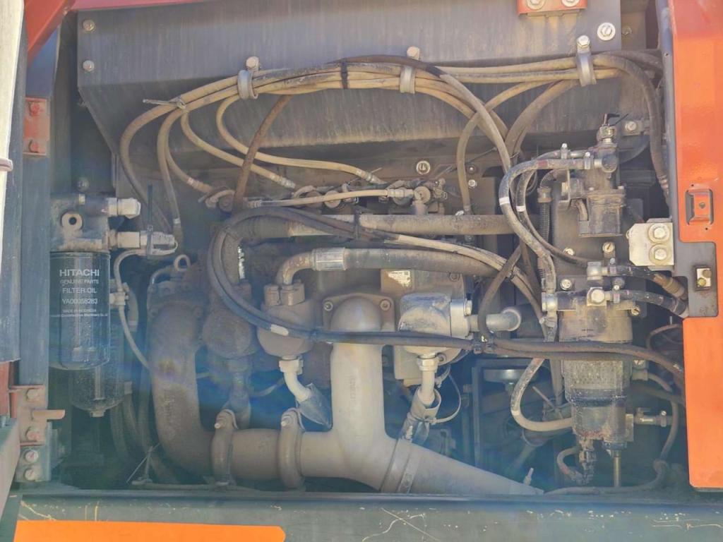 Hitachi ZX 300 LCN-7 M Photo 9