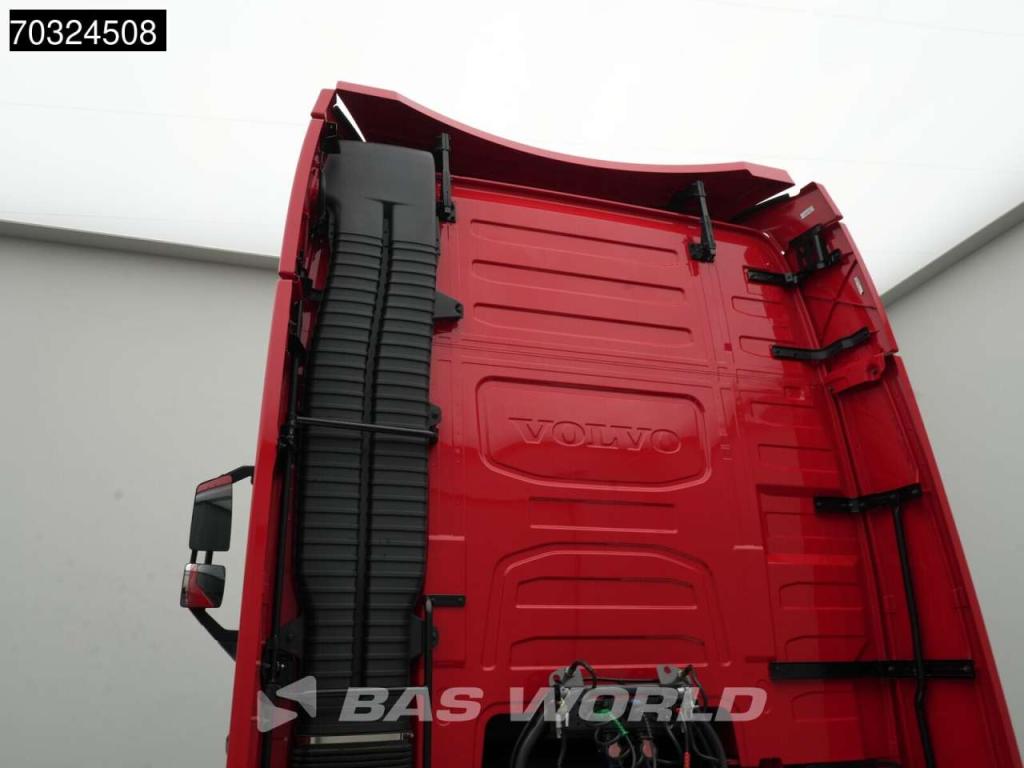 Volvo FH 460 4X2 Photo 16