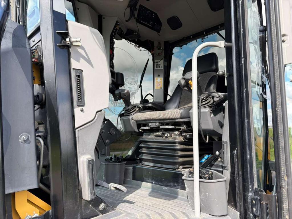 Caterpillar 140 AWD 15A CE / TUV / EPA Trimble prepared Photo 23