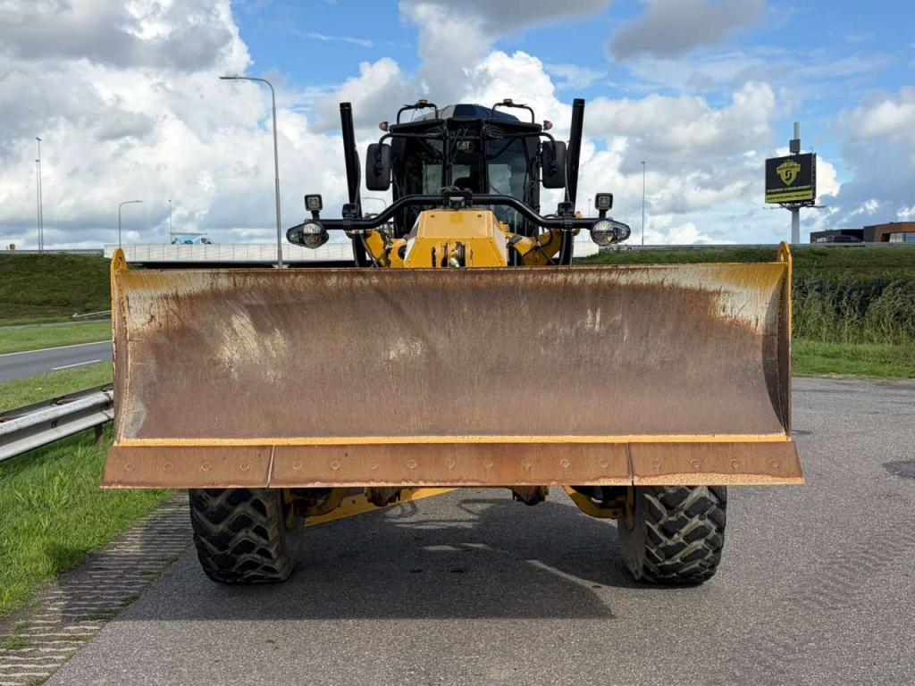 Caterpillar 140 AWD 15A CE / TUV / EPA Trimble prepared Photo 8
