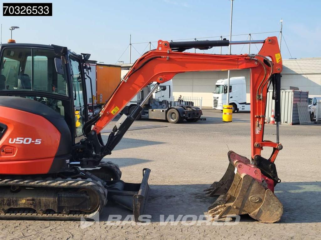 Kubota U50 -5 A/C - 3 Buckets Photo 10